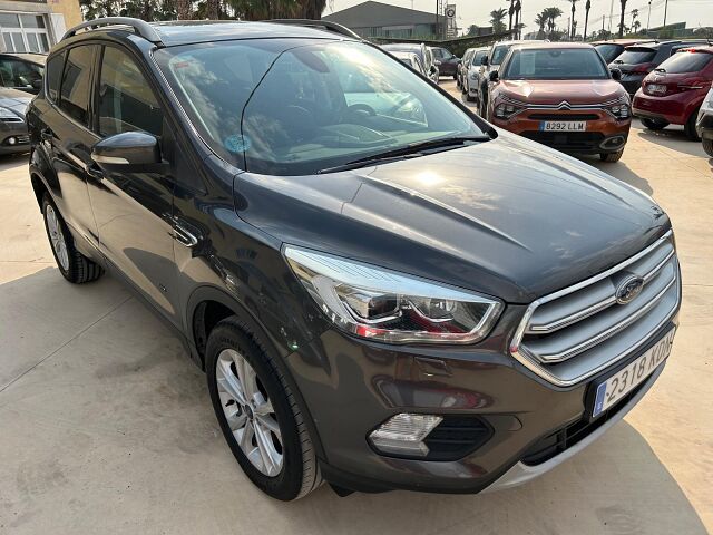 FORD KUGA TITANIUM 4X4 2.0 TDCI AUTO SPANISH LHD IN SPAIN 81000 MILES SUPER 2017